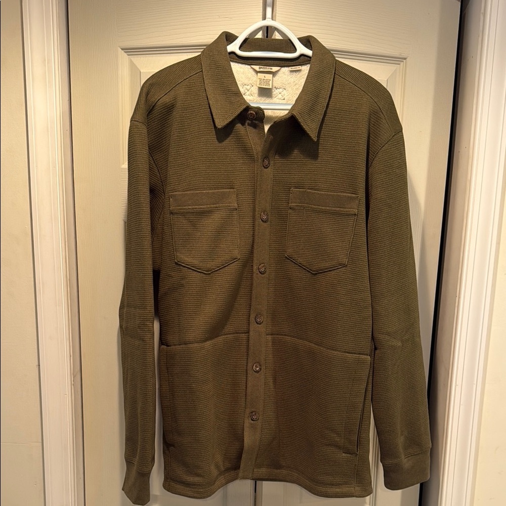Duluth Trading Co Green Sherpa Lined  Utility Shackit Size L